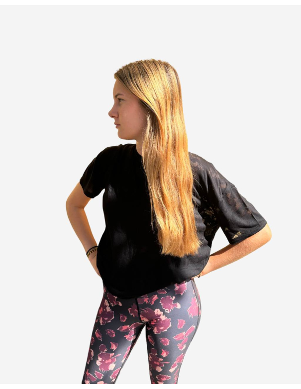 Tshirt de yoga femme noir à motifs